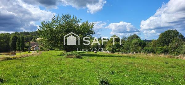 Beau Terrain à bâtir, plat avec vue dégagée