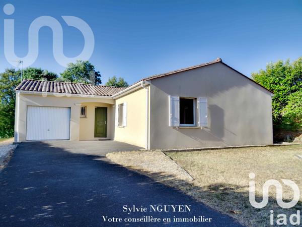 House for sale 5 rooms 110 m² Gond-Pontouvre