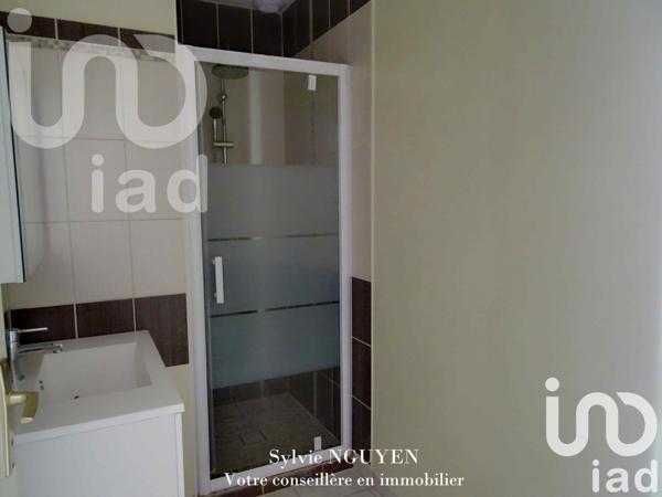 House for sale 5 rooms 110 m² Gond-Pontouvre