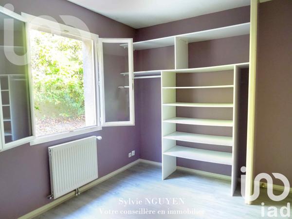 House for sale 5 rooms 110 m² Gond-Pontouvre