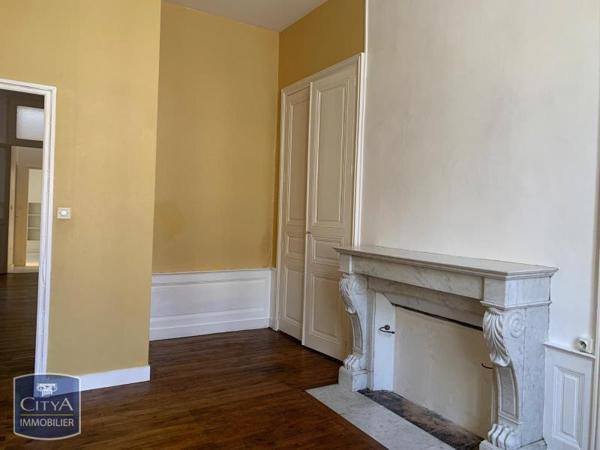 Appartement à louer 3 pièces 86.77m²