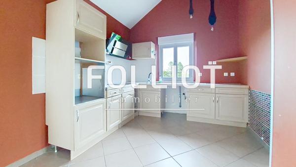 Chérencé-le-Héron A VENDRE
