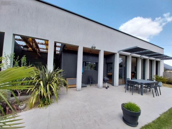 Maison individuelle à vendre à Vitré en Ille-et-Vilaine (35500), ref : 35131-52   
Centre ville