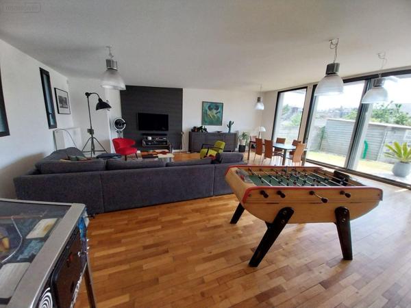 Maison individuelle à vendre à Vitré en Ille-et-Vilaine (35500), ref : 35131-52   
Centre ville