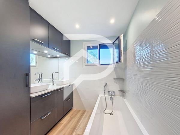 Maison 6 pièces 181 m2