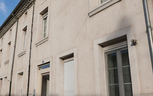 Appartement à vendre    2 pièces • 43,57 m2 Livron-sur-Drôme