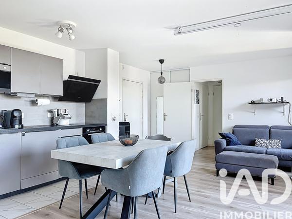 Appartement à vendre 3 pièces 58 m² Saint-Cyr-l'École