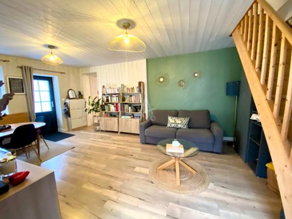 MAISON DE CARACTÈRE RÉNOVÉE  5 MINUTES DE LA ROCHELLE