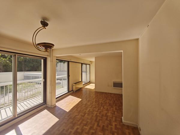 Appartement 2 pièces 46m2 - St Genès Bordeaux