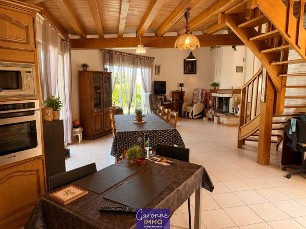 Maison 4 pièce(s) 3 chambre(s) 127 m²