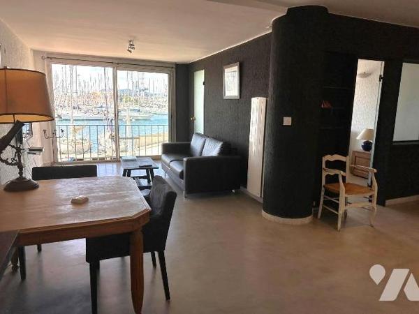 A VENDRE TOULON (VAR) 83000 ? PORT DE PLAISANCE ? GRAND APPARTEMENT T2 DE 52 M2 FRONT DE MER
...