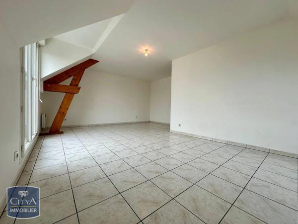 Appartement à louer 3 pièces 63.15m² Lèves (28300)