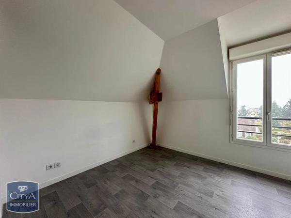 Appartement à louer 3 pièces 63.15m² Lèves (28300)