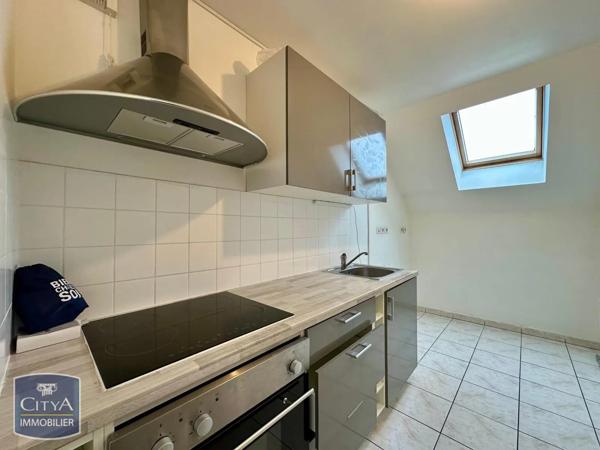 Appartement à louer 3 pièces 63.15m² Lèves (28300)