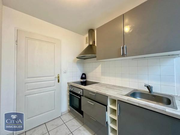 Appartement à louer 3 pièces 63.15m² Lèves (28300)