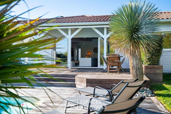 Villa de plain pied avec piscine aux portes de Nantes