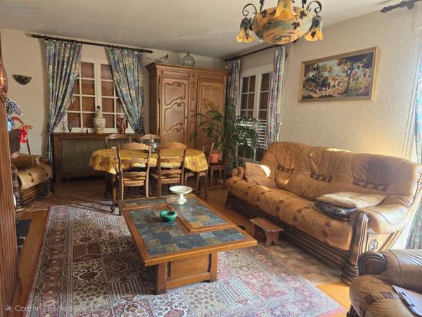 Maison individuelle à vendre à La Vôge les Bains dans les Vosges (88240), ref : 88014/25   
rue des Troènes