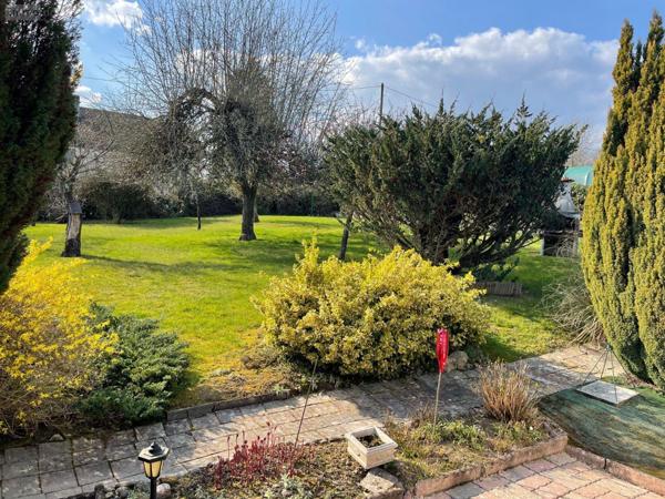 Maison individuelle à vendre à La Vôge les Bains dans les Vosges (88240), ref : 88014/25   
rue des Troènes