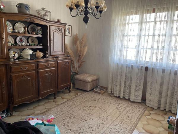 Maison individuelle à vendre à La Vôge les Bains dans les Vosges (88240), ref : 88014/25   
rue des Troènes