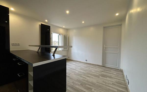 Appartement à vendre    2 pièces • 26,09 m2 Villabé