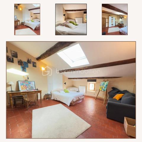 Maison de village de 245 m²