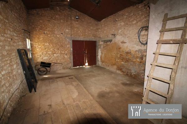 Maison ancienne Cravans 93 m²