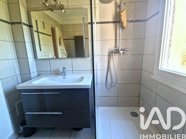 Appartement à vendre 4 pièces 79 m² Aubagne