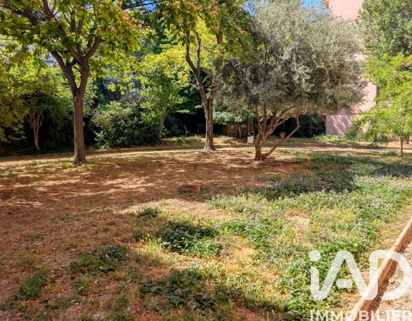 Appartement à vendre 4 pièces 79 m² Aubagne