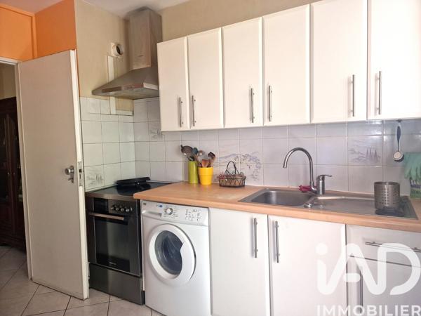 Appartement à vendre 4 pièces 79 m² Aubagne