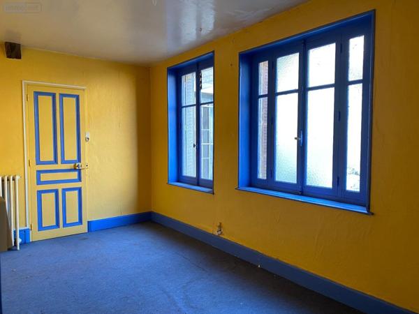 Maison de ville à vendre à Digoin en Saône-et-Loire (71160), ref : M-E-PE   
CENTRE VILLE