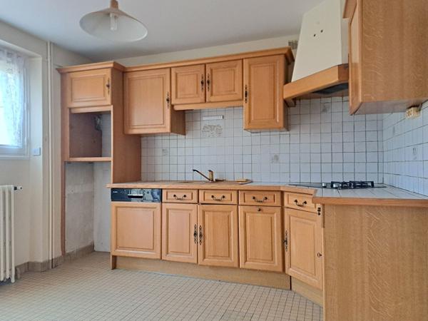 Maison 6 pièces à vendre Châtellerault - 86100 / Réf: 11847