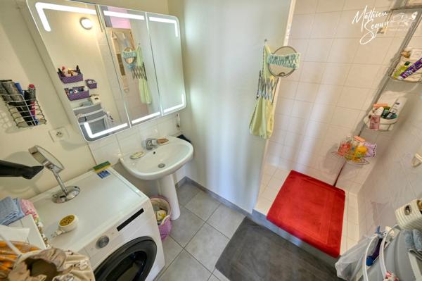 Appartement en triplex avec jardinet pour profiter pleinement des beaux jours *** Disponible en décembre 2026 ***
