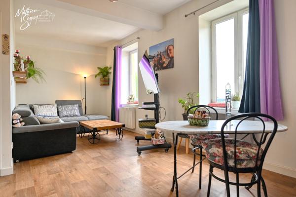 Appartement en triplex avec jardinet pour profiter pleinement des beaux jours *** Disponible en décembre 2026 ***