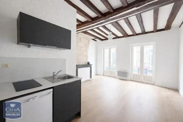 Appartement à louer 1 pièce 27m²