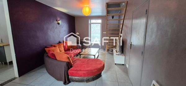 Nurieux-Volognat –RARE- Ancienne ferme en pierre rénovée avec deux logements et vastes dépendances