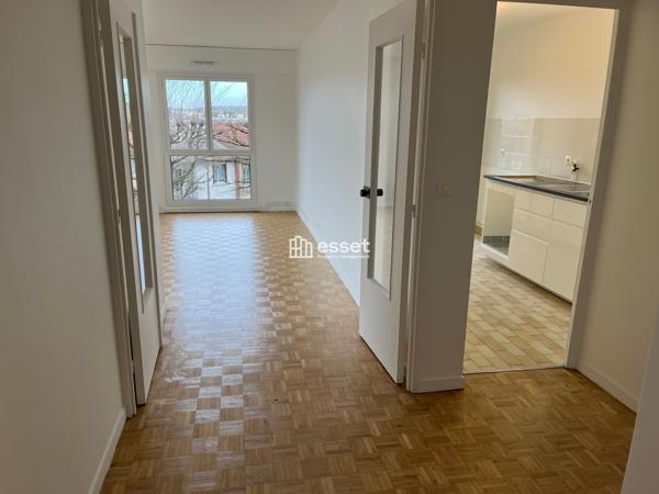 Location Appartement 3 pièces 70 m² - Le Chesnay 78150