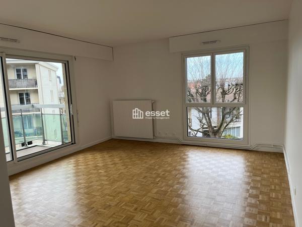 Location Appartement 3 pièces 70 m² - Le Chesnay 78150