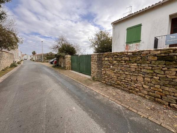 Terrain à vendre |  Sainte-Marie-de-Ré |  463 m²