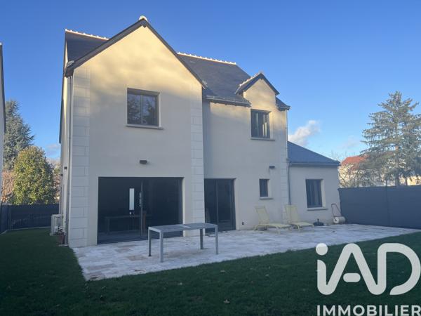 Maison à vendre 6 pièces 183 m² Montlouis-sur-Loire