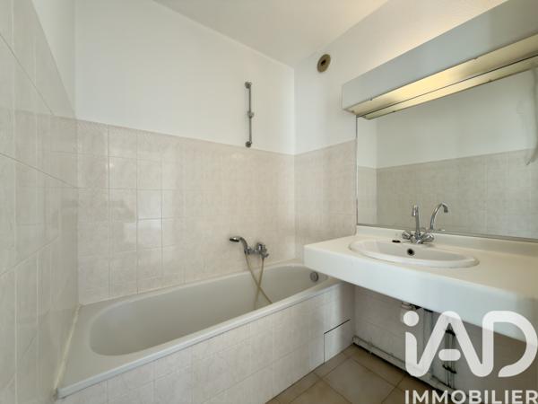 Location appartement 2 pièces 39 m² Le Cannet