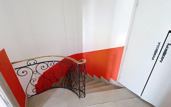 Appartement à vendre    3 pièces • 77 m2 Avignon