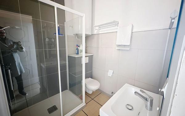 Appartement à vendre    3 pièces • 77 m2 Avignon