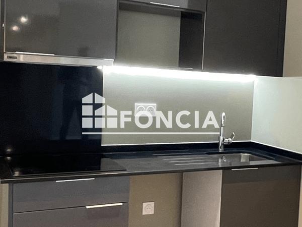 Location Appartement 2 pièces 48.34 m² - RUE ARTHUR RANC Poitiers 86000