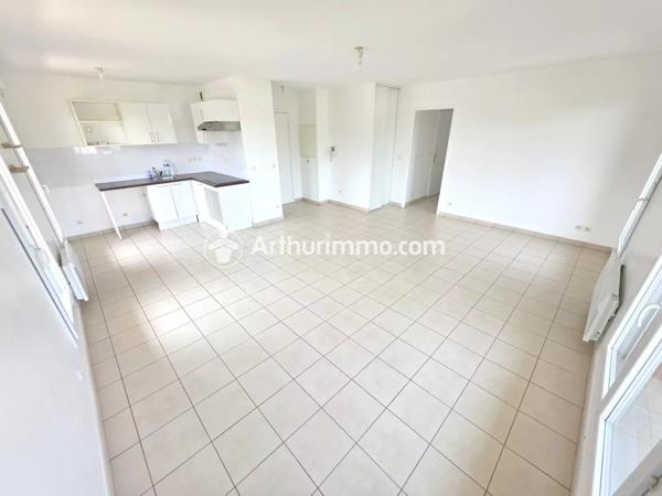 Vente Appartement 4 pièces 71 m2 à Savigny-le-Temple