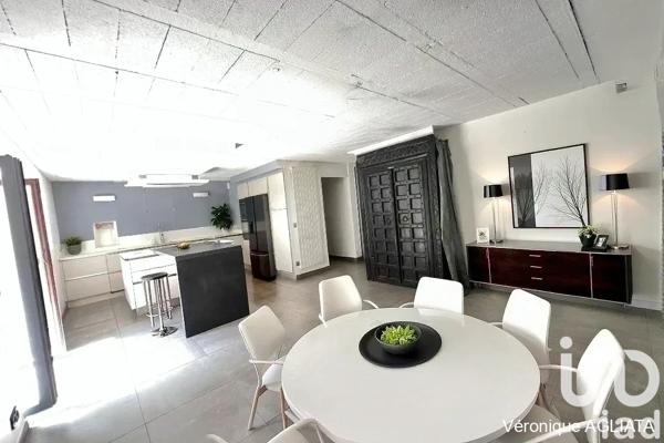 Maison à vendre 7 pièces 211 m² Saint-Martin-d'Hères