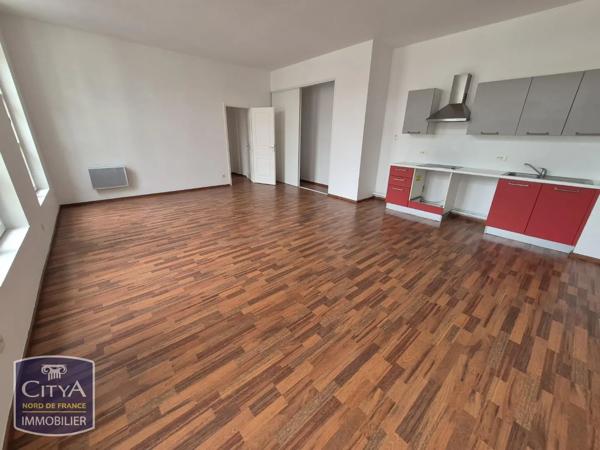 Appartement à louer 2 pièces 58.16m² Cambrai (59400)
