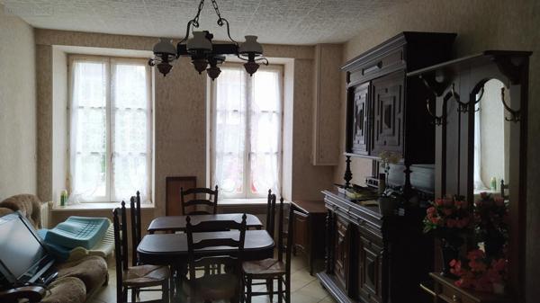 Maison à vendre à Tinchebray Bocage dans l'Orne (61800), ref : V14-TY