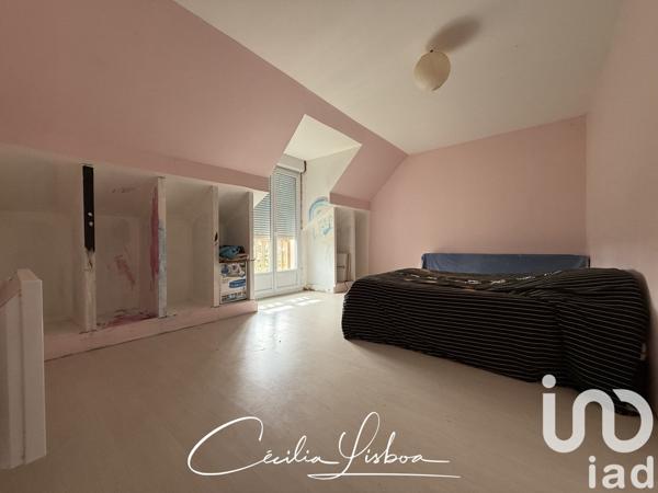 Pavillon 6 pièces de 140 m² à Chantecoq (45320)