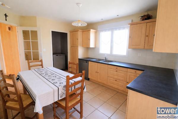 Maison
                                                                                                                                                                                                                                                                                                                        5 pièce(s)                                                                                                                                                                                                          4 chambre(s)                                                                                                                                                                                                          112  m²