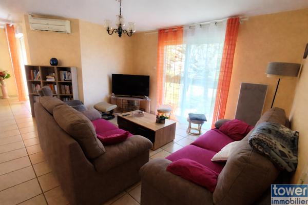 Maison
                                                                                                                                                                                                                                                                                                                        5 pièce(s)                                                                                                                                                                                                          4 chambre(s)                                                                                                                                                                                                          112  m²